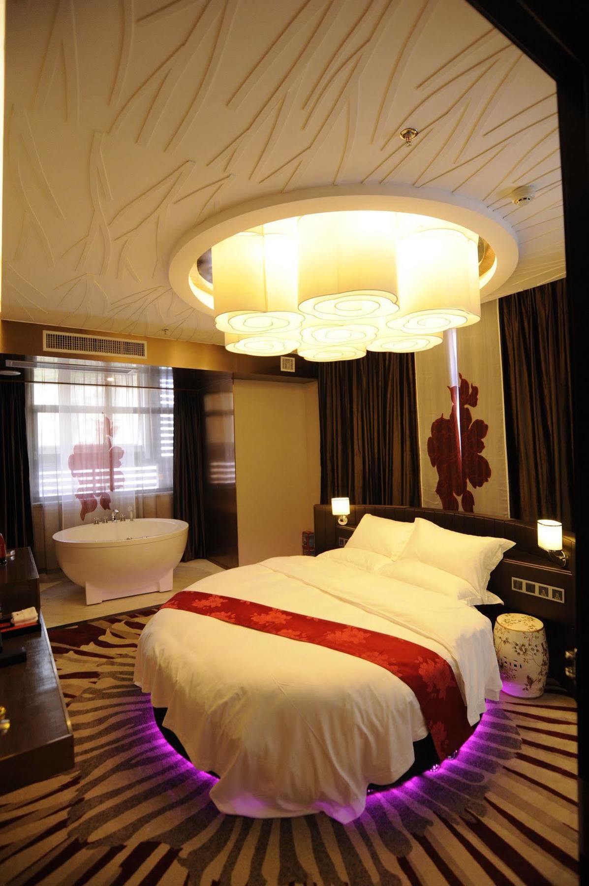 Secret Garden Hotel Гуанчжоу Екстер'єр фото